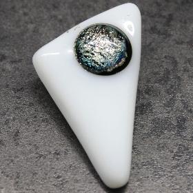 Feh�r - ez�st h�romsz�g med�l