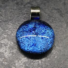 Kerek csillog sttkk medl